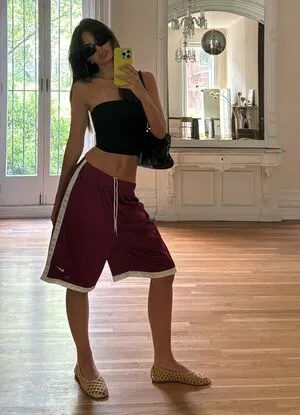 Emily Ratajkowski OnlyFans Leaked Free Thumbnail Picture - #RTJynw5XgW