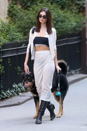 Emily Ratajkowski OnlyFans Leaked Free Thumbnail Picture - #SG73ZTWrhW