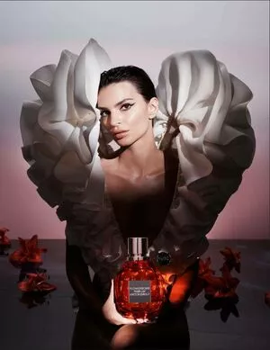 Emily Ratajkowski OnlyFans Leaked Free Thumbnail Picture - #SrG4aoavHf