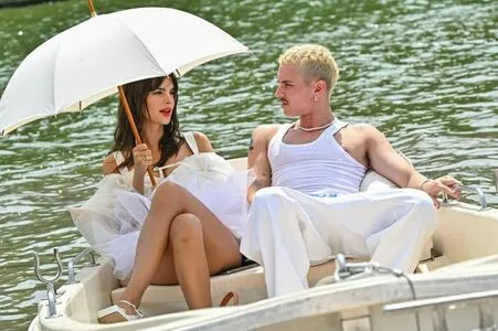 Emily Ratajkowski OnlyFans Leaked Free Thumbnail Picture - #Sy6inqlLR6