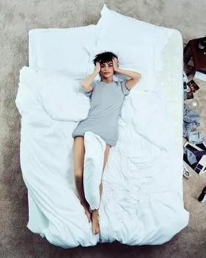 Emily Ratajkowski OnlyFans Leaked Free Thumbnail Picture - #T80ME0bc5d