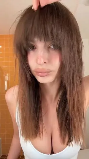 Emily Ratajkowski OnlyFans Leaked Free Thumbnail Picture - #TBLATzNUqV