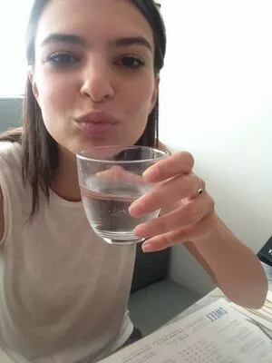 Emily Ratajkowski OnlyFans Leaked Free Thumbnail Picture - #TNfo6RmTrQ