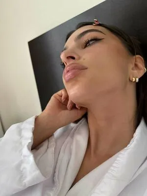 Emily Ratajkowski OnlyFans Leaked Free Thumbnail Picture - #UTjcnsJHjV