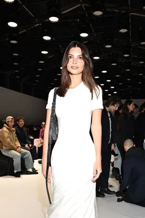 Emily Ratajkowski OnlyFans Leaked Free Thumbnail Picture - #UahkZhZWu9