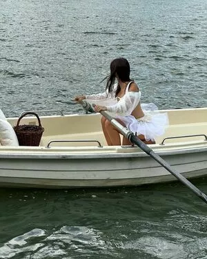 Emily Ratajkowski OnlyFans Leaked Free Thumbnail Picture - #UiGTq3aTKW