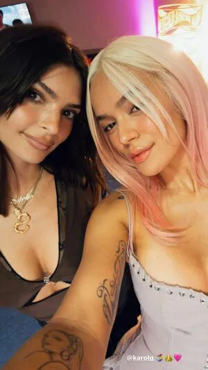 Emily Ratajkowski OnlyFans Leaked Free Thumbnail Picture - #VoXTJLf4fc
