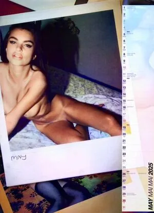 Emily Ratajkowski OnlyFans Leaked Free Thumbnail Picture - #W87CPBMR0V