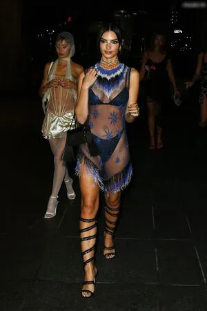 Emily Ratajkowski OnlyFans Leaked Free Thumbnail Picture - #WDzTaTvds6