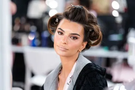 Emily Ratajkowski OnlyFans Leaked Free Thumbnail Picture - #Wd4M8Oambn