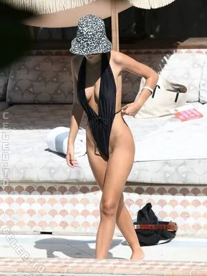 Emily Ratajkowski OnlyFans Leaked Free Thumbnail Picture - #WusvCpRcwi