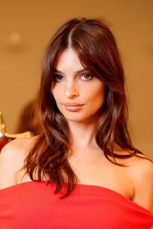 Emily Ratajkowski OnlyFans Leaked Free Thumbnail Picture - #XmW0mDjKxJ