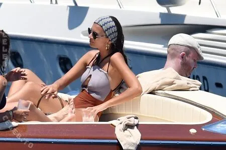 Emily Ratajkowski OnlyFans Leaked Free Thumbnail Picture - #XolYvMYPq1