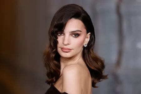 Emily Ratajkowski OnlyFans Leaked Free Thumbnail Picture - #Y6gQuD0YkU