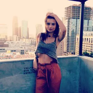 Emily Ratajkowski OnlyFans Leaked Free Thumbnail Picture - #ZBydQ1EcJZ