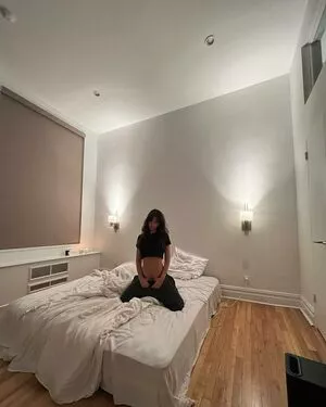 Emily Ratajkowski OnlyFans Leaked Free Thumbnail Picture - #ZKJuvSxAVP