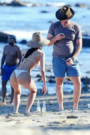 Emily Ratajkowski OnlyFans Leaked Free Thumbnail Picture - #ZTqrg5Yb3Y