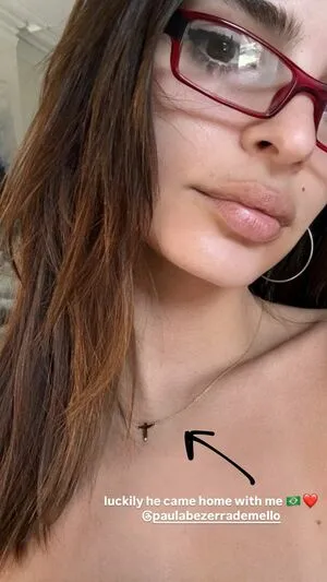 Emily Ratajkowski OnlyFans Leaked Free Thumbnail Picture - #ZYtkDcB9qB