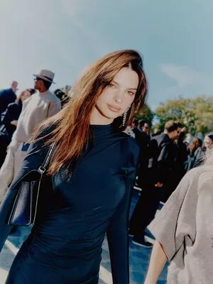 Emily Ratajkowski OnlyFans Leaked Free Thumbnail Picture - #ZvVjQX6Hpy