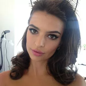 Emily Ratajkowski OnlyFans Leaked Free Thumbnail Picture - #bUa5IowRmf
