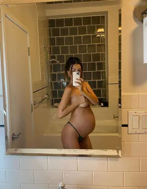 Emily Ratajkowski OnlyFans Leaked Free Thumbnail Picture - #cuxbrY6G7c