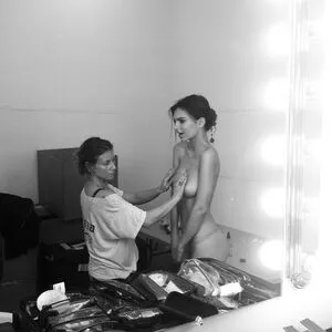 Emily Ratajkowski OnlyFans Leaked Free Thumbnail Picture - #df4ag5Vzg6