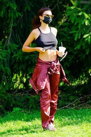 Emily Ratajkowski OnlyFans Leaked Free Thumbnail Picture - #eGiq43vuGX