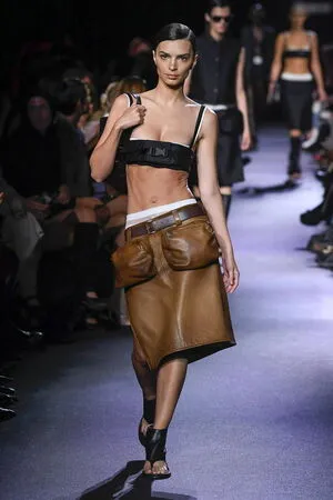 Emily Ratajkowski OnlyFans Leaked Free Thumbnail Picture - #enURnBjUn4