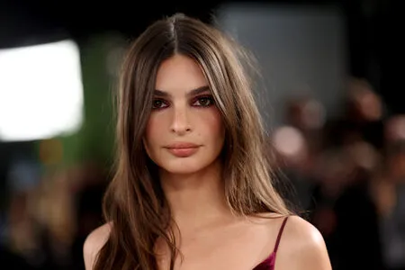 Emily Ratajkowski OnlyFans Leaked Free Thumbnail Picture - #fjDZqsKVxc