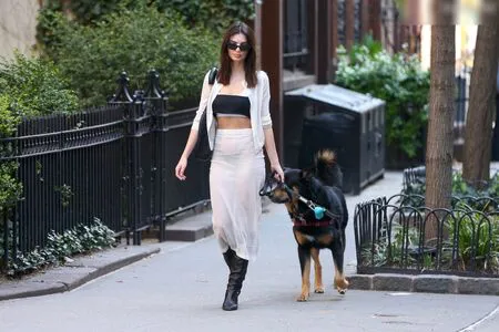 Emily Ratajkowski OnlyFans Leaked Free Thumbnail Picture - #g8mTqyZ27P