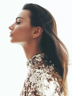 Emily Ratajkowski OnlyFans Leaked Free Thumbnail Picture - #ghkw3jgvm9