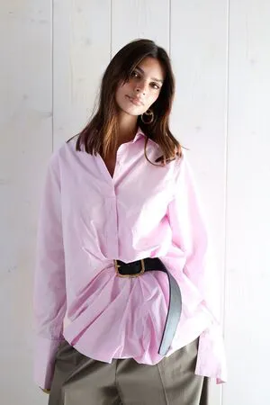 Emily Ratajkowski OnlyFans Leaked Free Thumbnail Picture - #h0kx1YZRWd