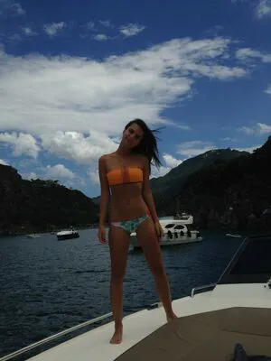 Emily Ratajkowski OnlyFans Leaked Free Thumbnail Picture - #hdfCf7miGT