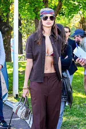 Emily Ratajkowski OnlyFans Leaked Free Thumbnail Picture - #hiVcNdWZTa