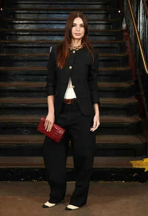 Emily Ratajkowski OnlyFans Leaked Free Thumbnail Picture - #iAai6aTskW