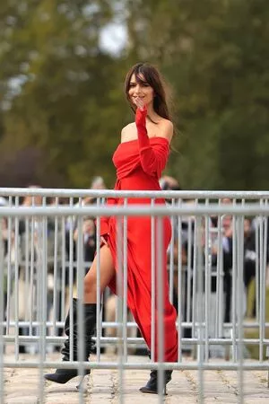 Emily Ratajkowski OnlyFans Leaked Free Thumbnail Picture - #ifAf1FkvoJ