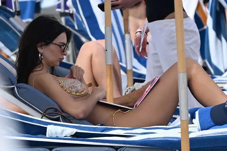 Emily Ratajkowski OnlyFans Leaked Free Thumbnail Picture - #il5sZJNOOC