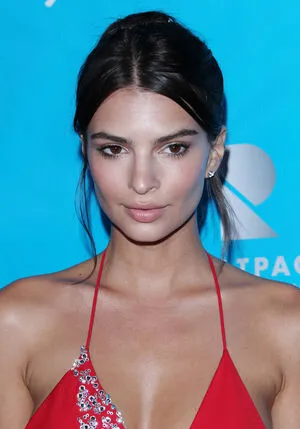 Emily Ratajkowski OnlyFans Leaked Free Thumbnail Picture - #izeXYgQkcq
