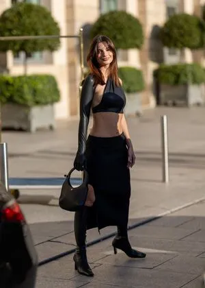 Emily Ratajkowski OnlyFans Leaked Free Thumbnail Picture - #jIhA1XQGFS