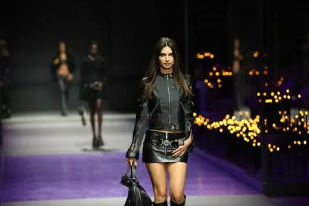 Emily Ratajkowski OnlyFans Leaked Free Thumbnail Picture - #jNMaUQFzjf