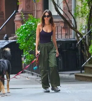 Emily Ratajkowski OnlyFans Leaked Free Thumbnail Picture - #jQVGHufhLj