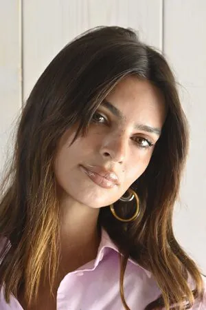 Emily Ratajkowski OnlyFans Leaked Free Thumbnail Picture - #jm2lD6LahP