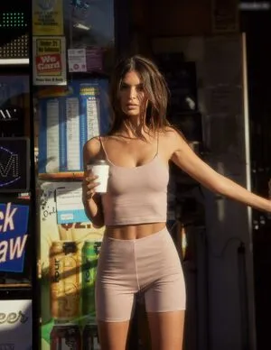 Emily Ratajkowski OnlyFans Leaked Free Thumbnail Picture - #kf7Ufh4PBH