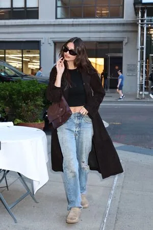 Emily Ratajkowski OnlyFans Leaked Free Thumbnail Picture - #l5DAs2EqRm