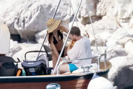 Emily Ratajkowski OnlyFans Leaked Free Thumbnail Picture - #lFqVsGoa7N