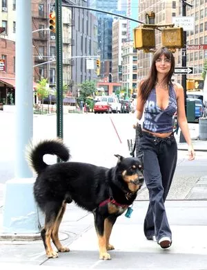 Emily Ratajkowski OnlyFans Leaked Free Thumbnail Picture - #lbfWLYCork