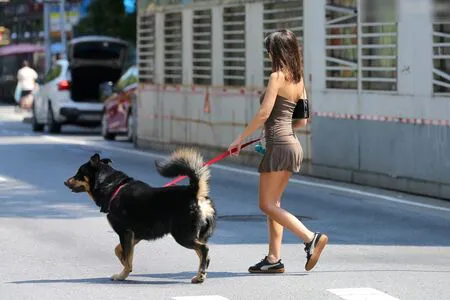 Emily Ratajkowski OnlyFans Leaked Free Thumbnail Picture - #lgkKpYT5dT