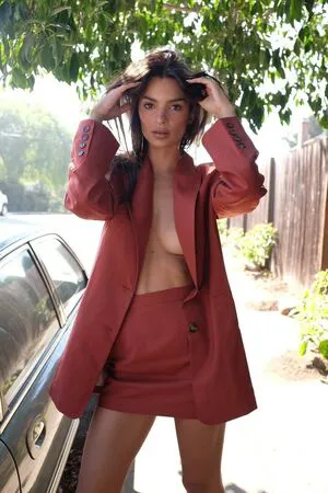 Emily Ratajkowski OnlyFans Leaked Free Thumbnail Picture - #lxUjXxtKOl