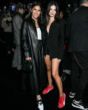 Emily Ratajkowski OnlyFans Leaked Free Thumbnail Picture - #m5qVqlgV9J