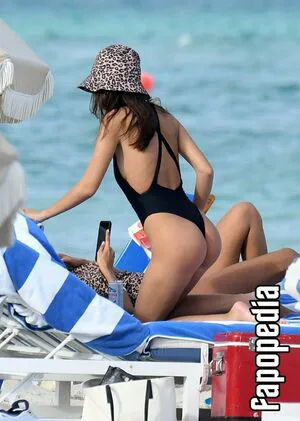 Emily Ratajkowski OnlyFans Leaked Free Thumbnail Picture - #migiVXIhD3